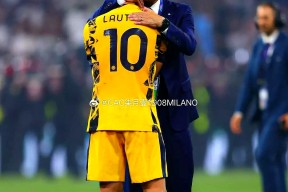 开云体育官网注册-包含赛前欧联传出新动向，费耶诺德回应争议，管理层表态：管理层满意，阵容厚度经受考验的词条