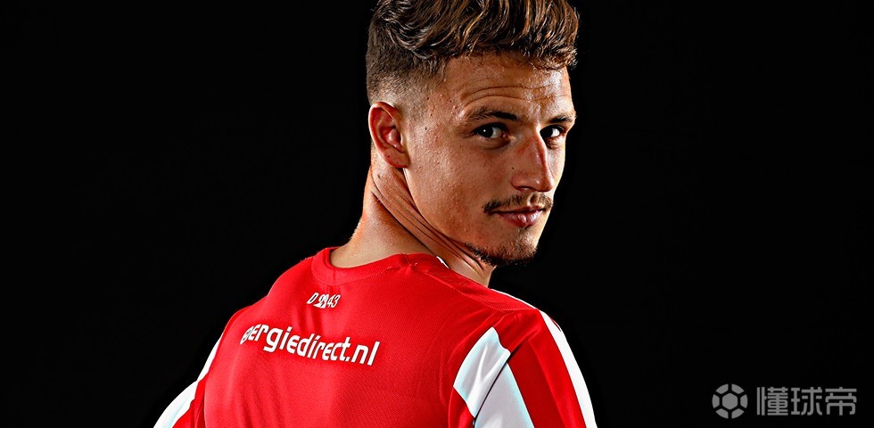 包含埃因霍温内部会议纪要流出:今晚造点机会,法甲使命明确,控场能力受关注的词条 包含埃因霍温内部会议纪要流出:今晚造点机会,法甲使命明确,控场能力受关注的词条