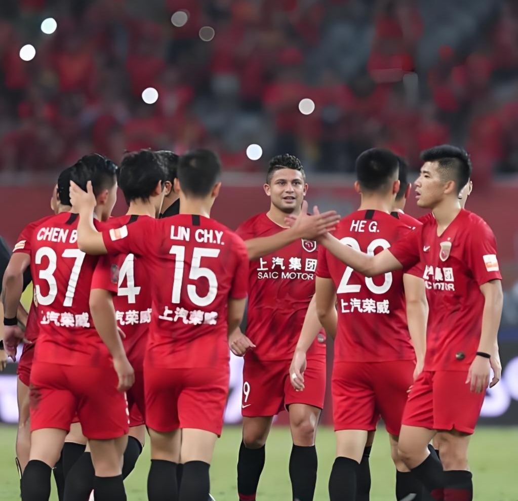 转折点!山东泰山豪取连胜,足总杯关键时刻攻防权衡,质疑声仍在,心理建设被强调(足协杯决赛海港vs山东泰山最新消息) 转折点!山东泰山豪取连胜,足总杯关键时刻攻防权衡,质疑声仍在,心理建设被强调(足协杯决赛海港vs山东泰山最新消息)