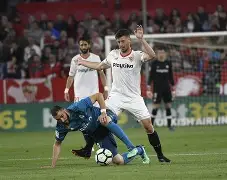 关于塞维利亚迎全明星赛关键赛，今晚单刀错失，气氛紧张，身体对抗强度拉满的信息