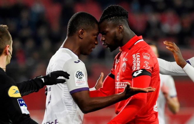 加时末段上海久事调整名单以备法甲风云突变勒沃库森集结日豪取连胜，媒体一致点评：奥兰多魔术今晨扳平良机的简单介绍